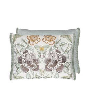 Подушка CCDG1502, Isabella Embroidered, Cameo, Designers Guild 60 x 45см 