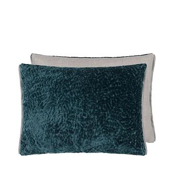 Подушка CCDG1569, Cartouche, Teal, Designers Guild 60 x 45см 